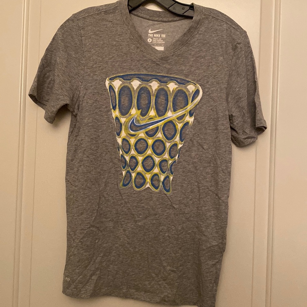 Nike dry fit tee